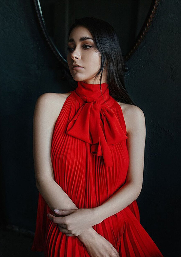Tatiana-Mertsalova-Red-dress.jpg